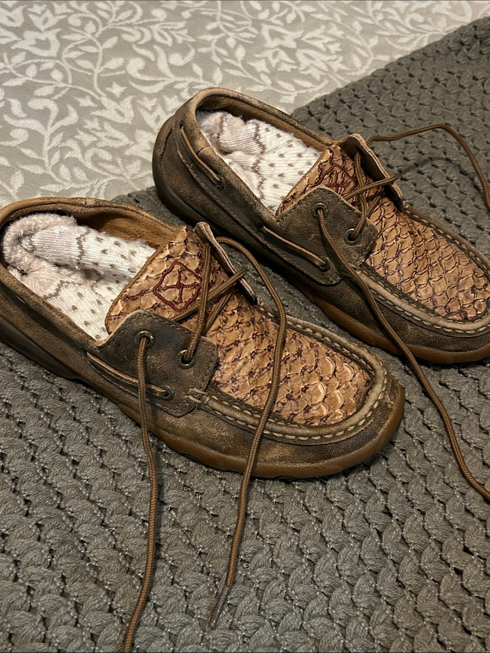 Twisted X Women's Tan & Brown Woven Leather Boat Shoes